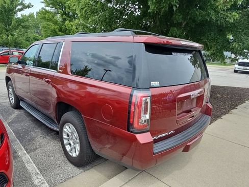 Used 2019 GMC Yukon XL SLT w/ Open Road Package AWD/4WD image 7