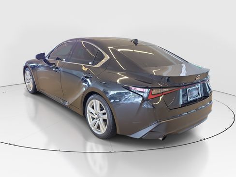 Used 2023 Lexus IS 300 w/ Comfort Package RWD image 6