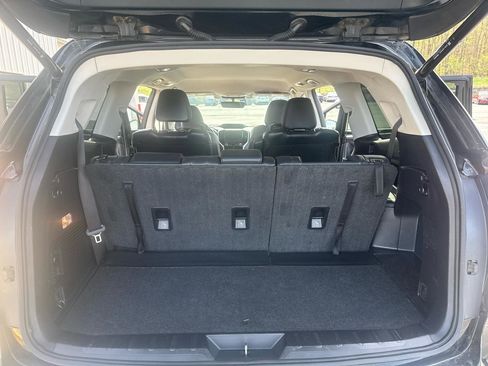 Used 2020 Subaru Ascent Limited w/ Popular Package #3 AWD/4WD image 12