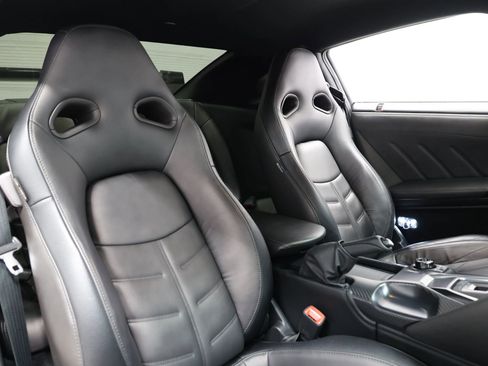 Used 2019 Nissan GT-R Premium w/ Premium Interior Package AWD/4WD image 81