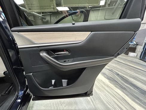 Used 2024 MAZDA CX-90 3.3 Turbo w/ Preferred Package image 41