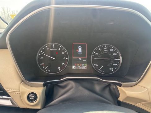 Used 2024 Subaru Outback Limited AWD/4WD image 23
