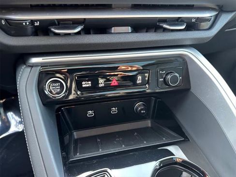 Certified 2025 Audi Q5 2.0T Premium w/ Convenience Package image 20