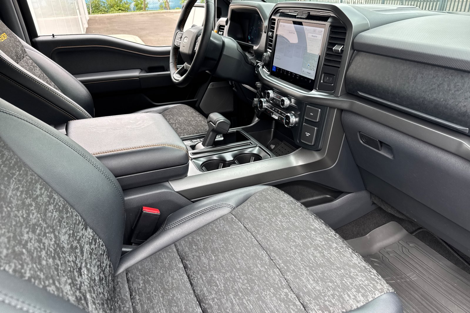 Used 2025 Ford F150 Tremor w/ Mobile Office Package AWD/4WD image 15
