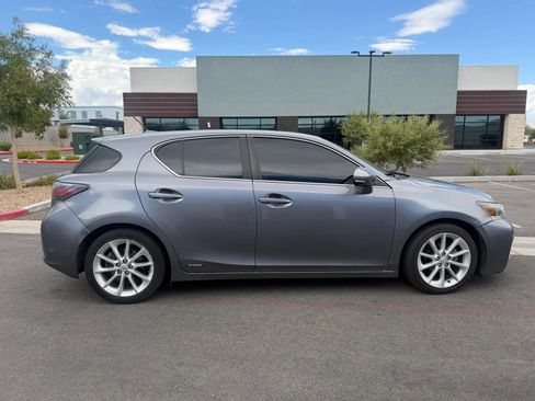 Used 2012 Lexus CT 200h Premium w/ Premium Audio Pkg FWD image 5