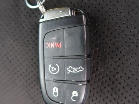 Used 2016 Dodge Charger R/T Scat Pack w/ Technology Group image 44