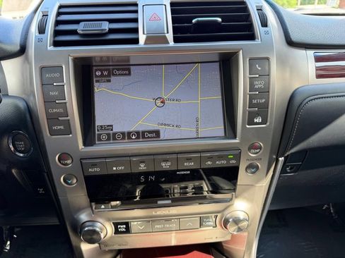 Used 2018 Lexus GX 460 Premium w/ Premium Package AWD/4WD image 38