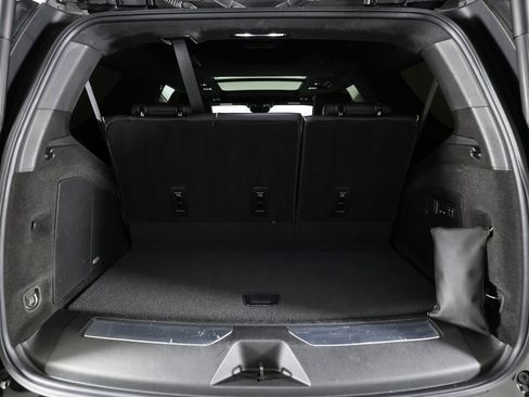 Used 2024 Cadillac Escalade V w/ LPO, ONYX Package image 13