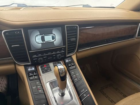 Used 2012 Porsche Panamera 4 image 37
