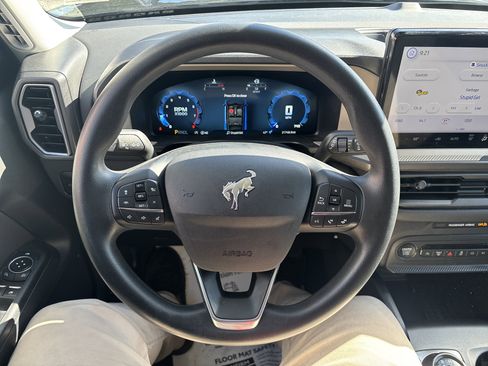 Used 2025 Ford Bronco Sport Big Bend AWD/4WD image 18