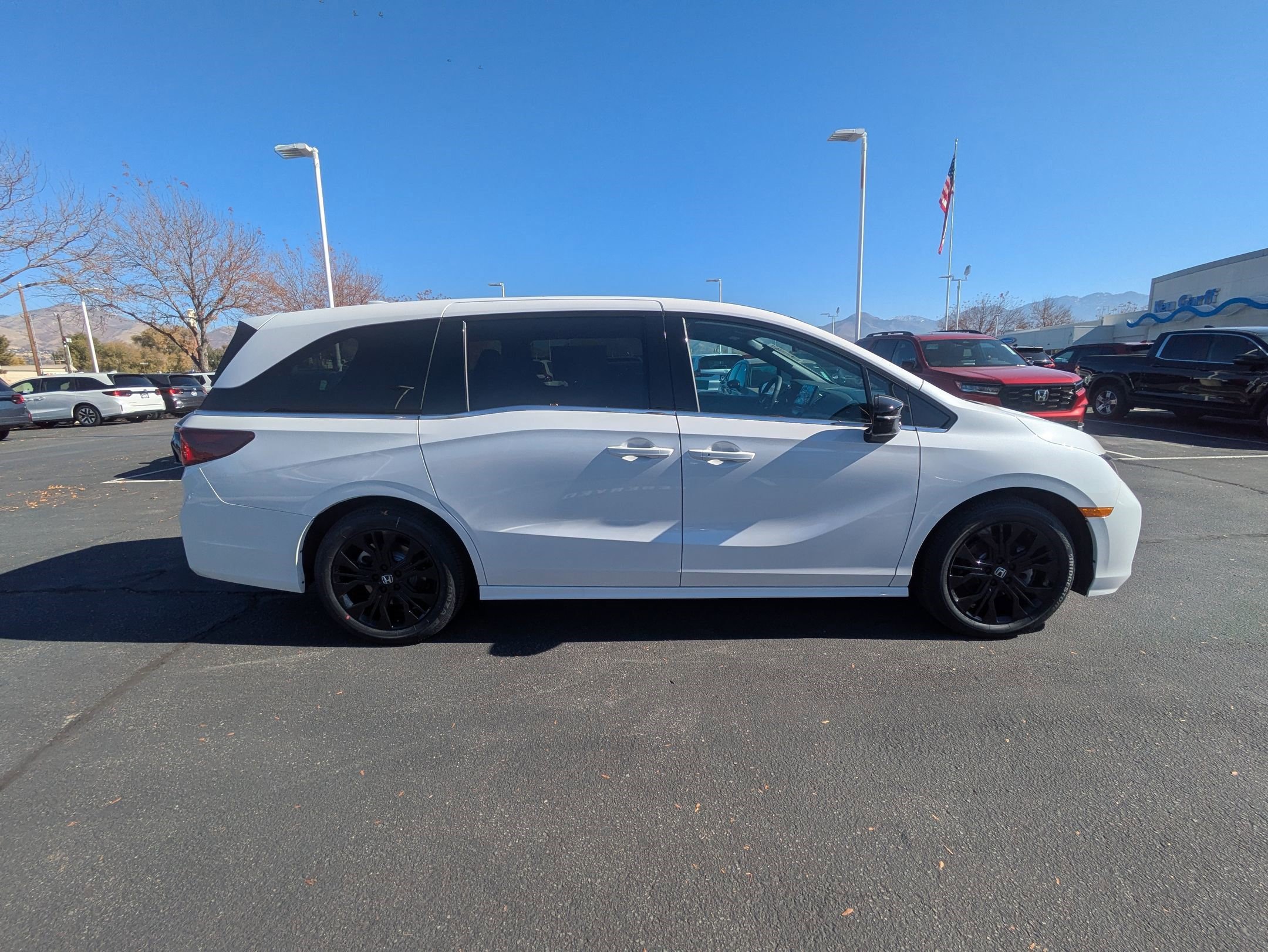 New 2026 Honda Odyssey Sport-L image 2