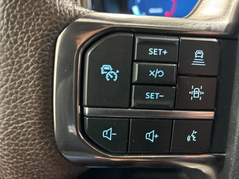 Used 2024 Ford F250 King Ranch w/ Chrome Package AWD/4WD image 39