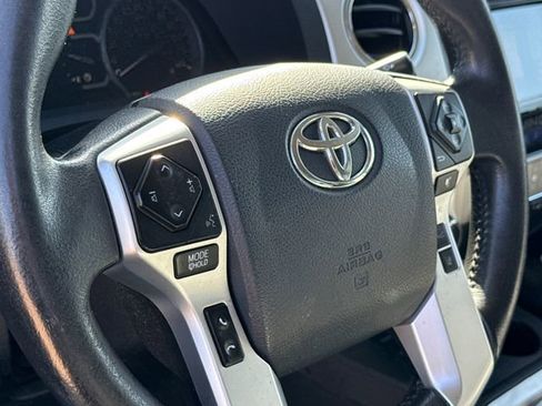 Used 2018 Toyota Tundra Limited w/ Limited Premium Package AWD/4WD image 30