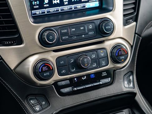 Used 2018 GMC Yukon Denali w/ Denali Ultimate Package image 24