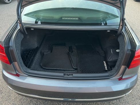 Used 2016 Volkswagen Passat 1.8T SE image 11