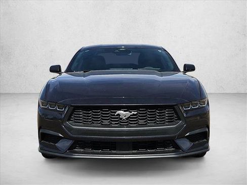 Used 2024 Ford Mustang Coupe RWD image 2