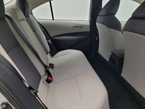 Used 2022 Toyota Corolla LE w/ LE Convenience Package image 19