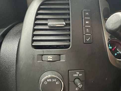 Used 2012 GMC Sierra 2500 SLE AWD/4WD image 14