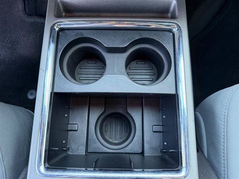 Used 2011 Ford F250 XLT w/ XLT Premium Pkg AWD/4WD image 47