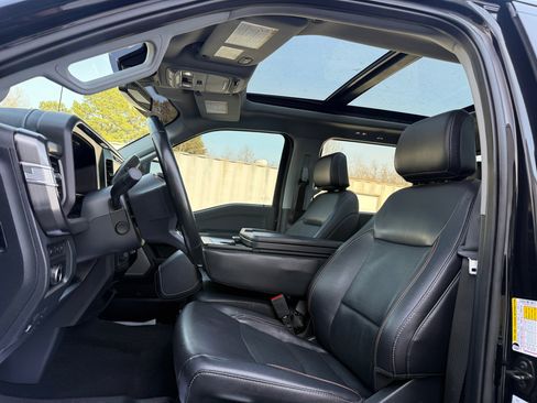 Used 2023 Ford F250 Lariat w/ Tremor Off-Road Package image 10