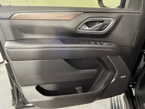 Used 2021 Chevrolet Tahoe High Country w/ Premium Package image 10