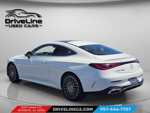 Used 2025 Mercedes-Benz CLE 300 4MATIC Coupe w/ AMG Line image 8