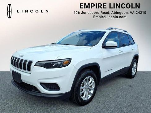 Used 2020 Jeep Cherokee Latitude w/ Cold Weather Group AWD/4WD image 1