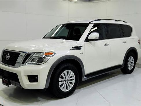 Used 2020 Nissan Armada SV w/ Driver Package RWD image 3