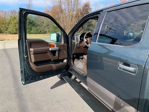 Used 2015 Ford F150 King Ranch w/ Equipment Group 601A Luxury image 33