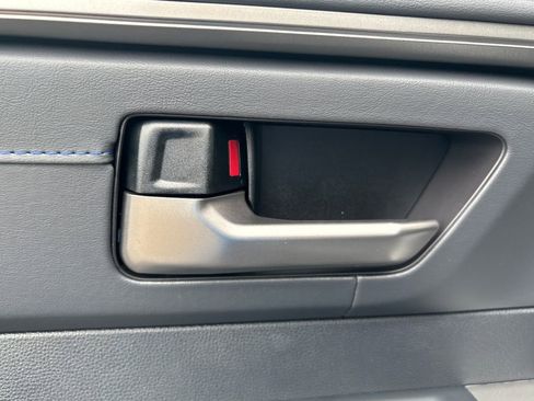 New 2026 Toyota Tundra Platinum AWD/4WD image 9