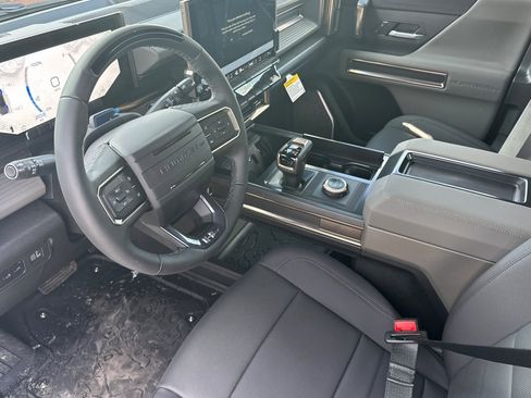 New 2025 GMC Hummer EV 2X image 9