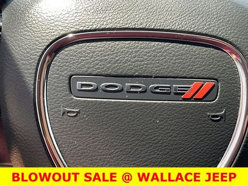 Used 2025 Dodge Durango GT RWD image 25