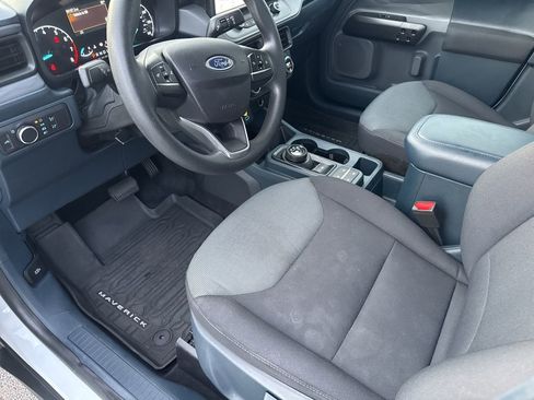 Used 2022 Ford Maverick XL image 18