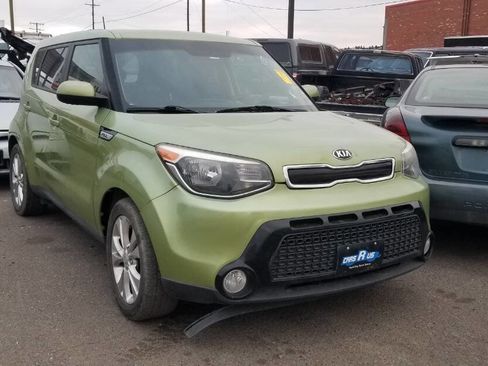 Used 2016 Kia Soul + image 2
