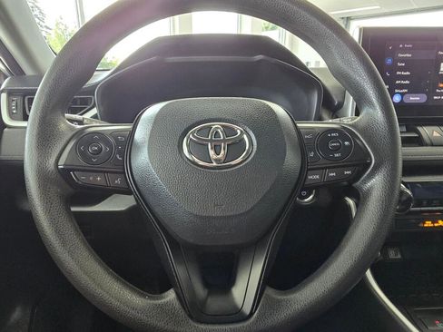 Used 2024 Toyota RAV4 XLE image 26
