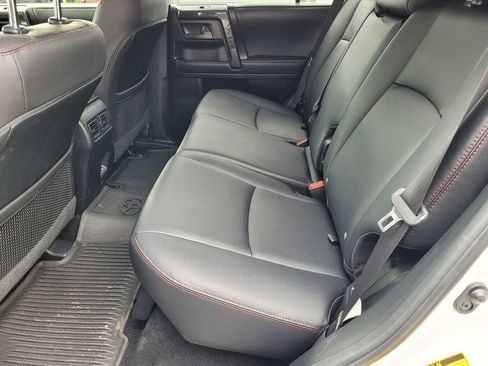 Used 2023 Toyota 4Runner TRD Off-Road Premium w/ Moonroof Package AWD/4WD image 8