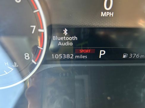 Used 2023 Nissan Rogue SV AWD/4WD image 17