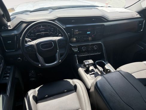 Used 2023 GMC Sierra 1500 Denali w/ Technology Package image 15