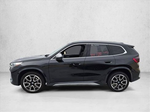 Used 2023 BMW X1 xDrive28i w/ Premium Package AWD/4WD image 8