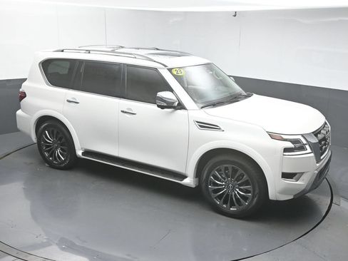 Used 2023 Nissan Armada Platinum w/ Captain's Chairs Package AWD/4WD image 42