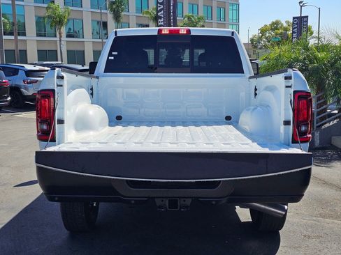 New 2026 RAM 2500 Tradesman AWD/4WD image 7