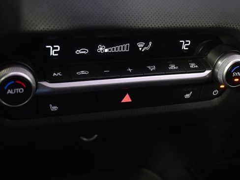 Used 2025 MAZDA CX-50 AWD 2.5 S w/ Premium Package image 31