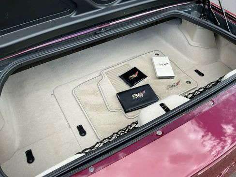 Used 2003 Chevrolet Corvette Convertible 2D w/ Preferred Equipment Group1 image 18