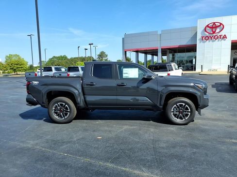 New 2026 Toyota Tacoma TRD Sport w/ TRD Sport Upgrade Package AWD/4WD image 2