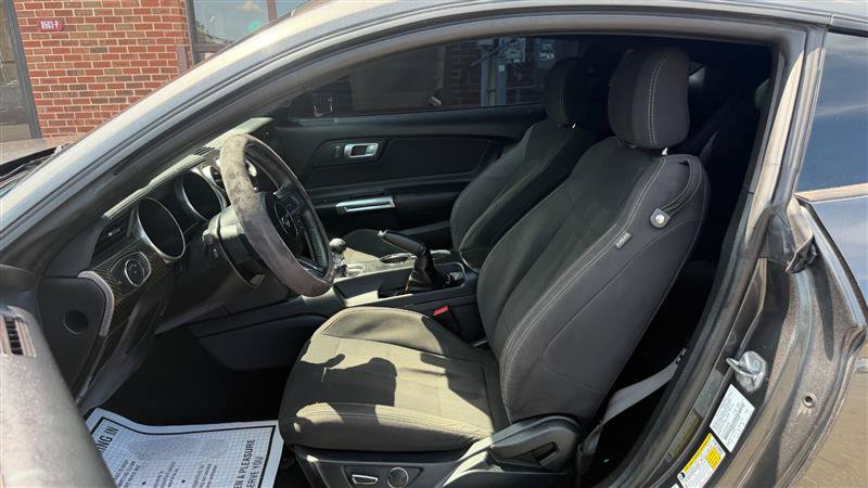 Used 2018 Ford Mustang GT RWD image 18