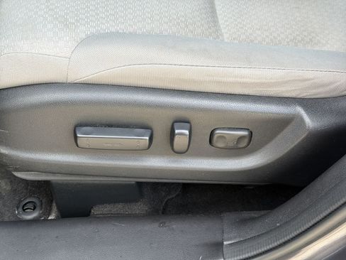 Used 2016 Honda CR-V EX image 12