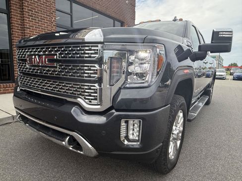 Used 2023 GMC Sierra 2500 Denali w/ Denali Ultimate Package AWD/4WD image 35