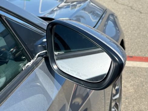 Used 2021 Honda Accord Hybrid image 16