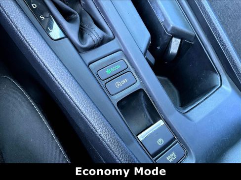 Used 2025 Honda Accord SE image 14