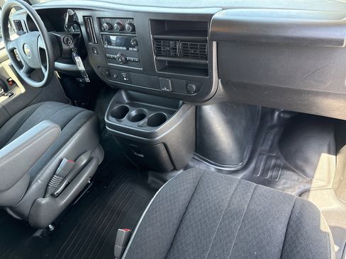 Used 2024 Chevrolet Express 2500 w/ Driver Convenience Package RWD image 26
